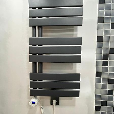 Bright: Flat With Balcony - Kitchen - Free Parking Daire Berlin Dış mekan fotoğraf