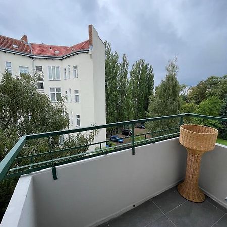 Bright: Flat With Balcony - Kitchen - Free Parking Daire Berlin Dış mekan fotoğraf